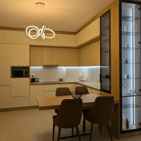 Serendipity Lungomare Apartment Vlore