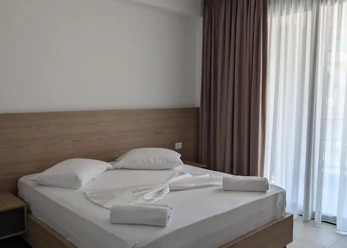 Serendipity Lungomare 公寓 Vlorë